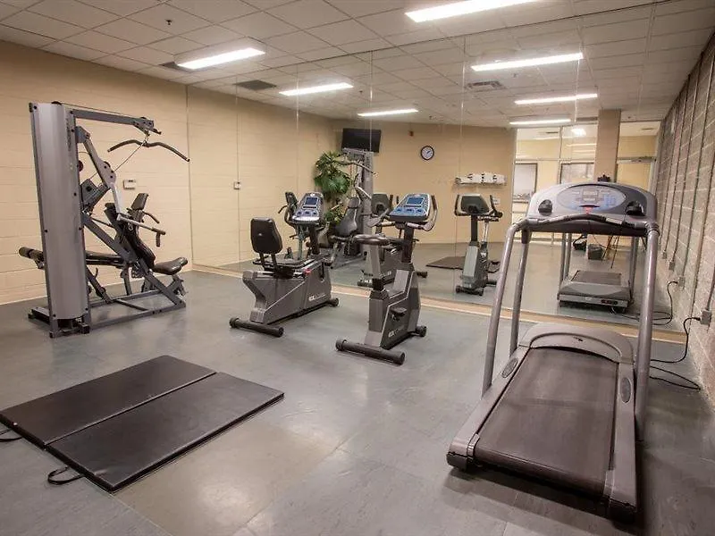 **  Super 8 By Wyndham Mississauga Hotel Canada
